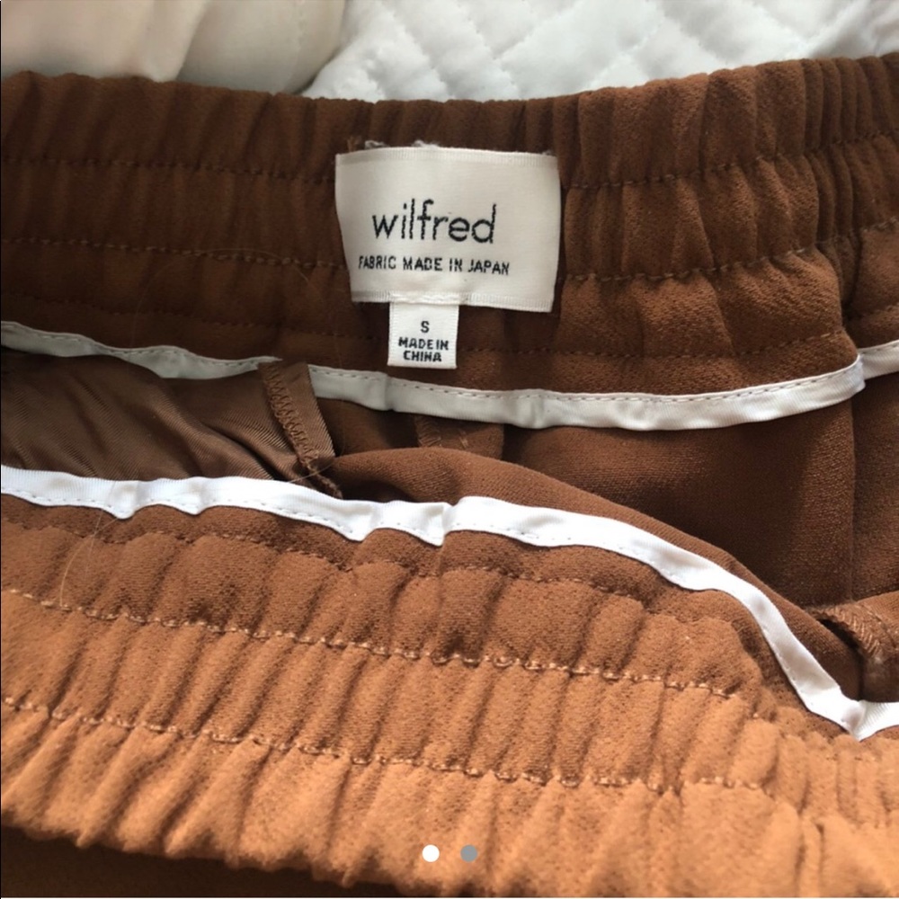 Aritzia Joggers